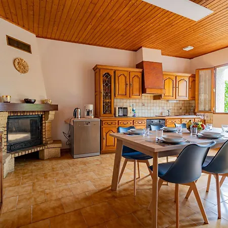 L'ecrin Gascon - Maison Climatisee A Holiday home *